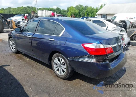 2015 Honda Accord Lx z USA, uszkodzony, nr VIN 1HGCR2F3XFA192273